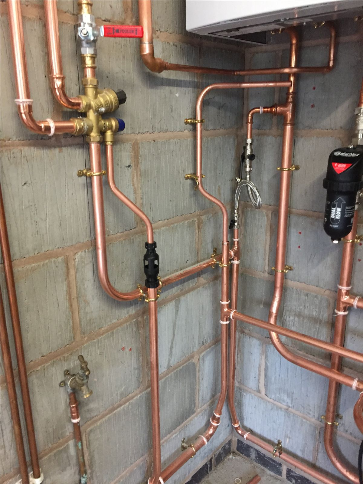 Instalacja miedziana przy kotle
